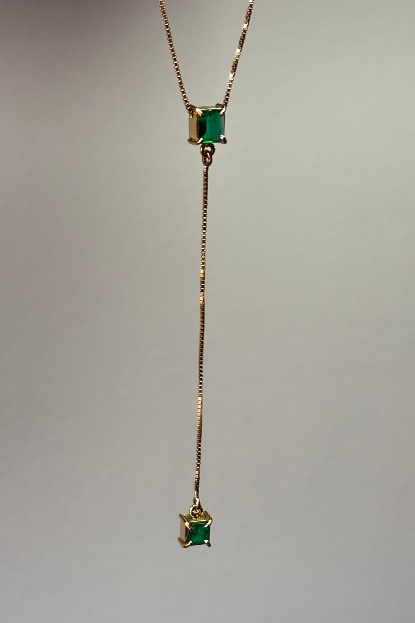 Collar de oro de 18k con esmeraldas naturales colombianas